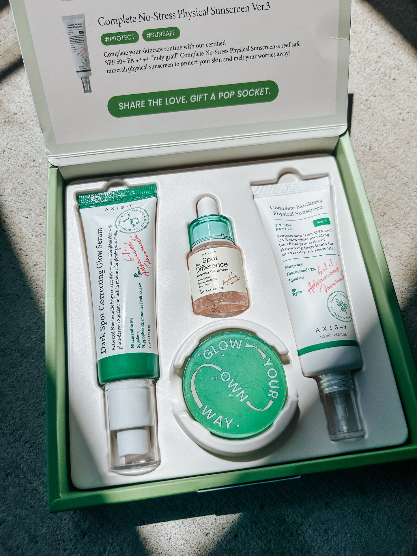 AXIS-Y What Is Your Weather Beauty Box