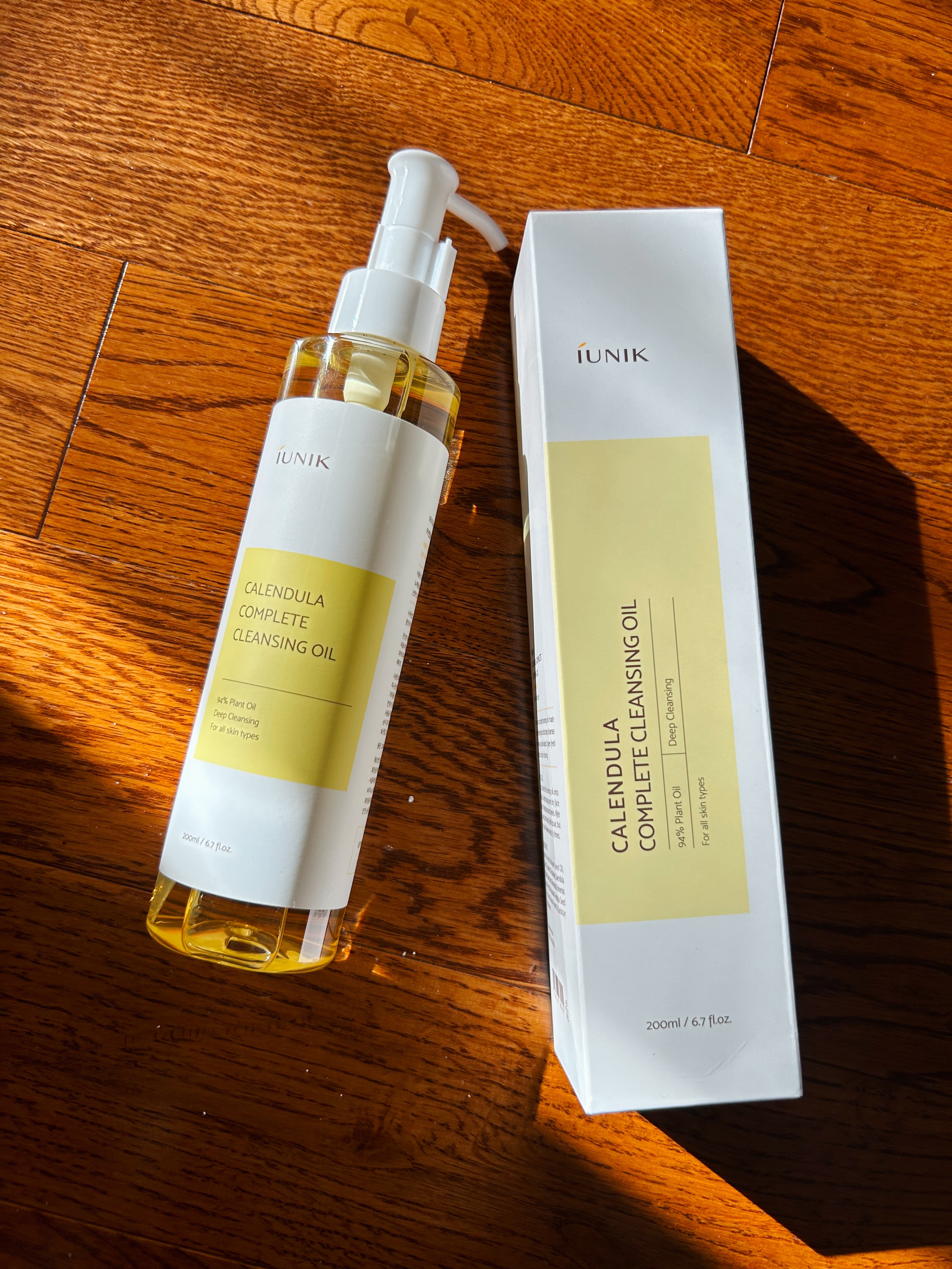 Iunik calendula store complete cleansing oil